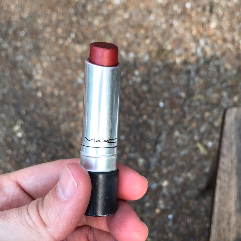 Mac Pro Longwear burgundy lipstick “Extended Play”